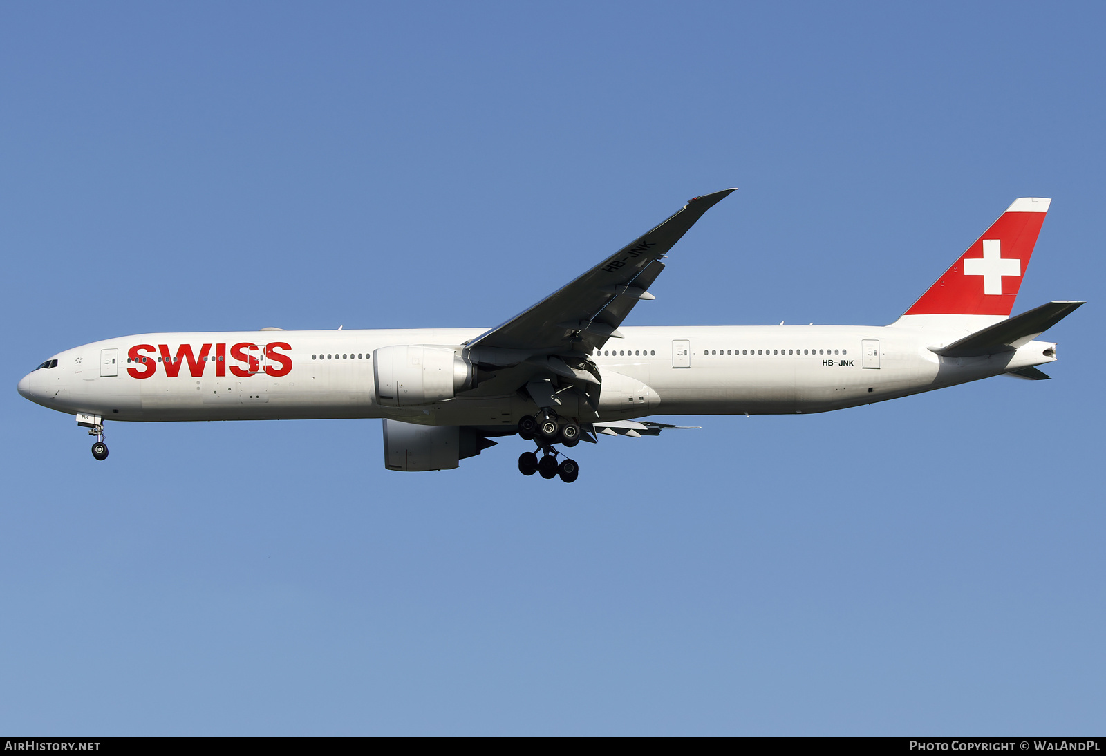 Aircraft Photo of HB-JNK | Boeing 777-300/ER | Swiss International Air Lines | AirHistory.net #663403