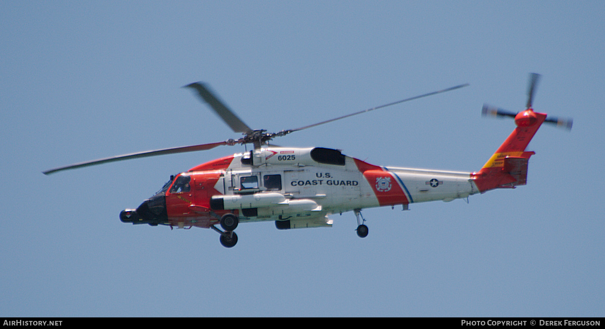 Aircraft Photo of 6025 | Sikorsky MH-60T Jayhawk (S-70B-5) | USA - Coast Guard | AirHistory.net #663529