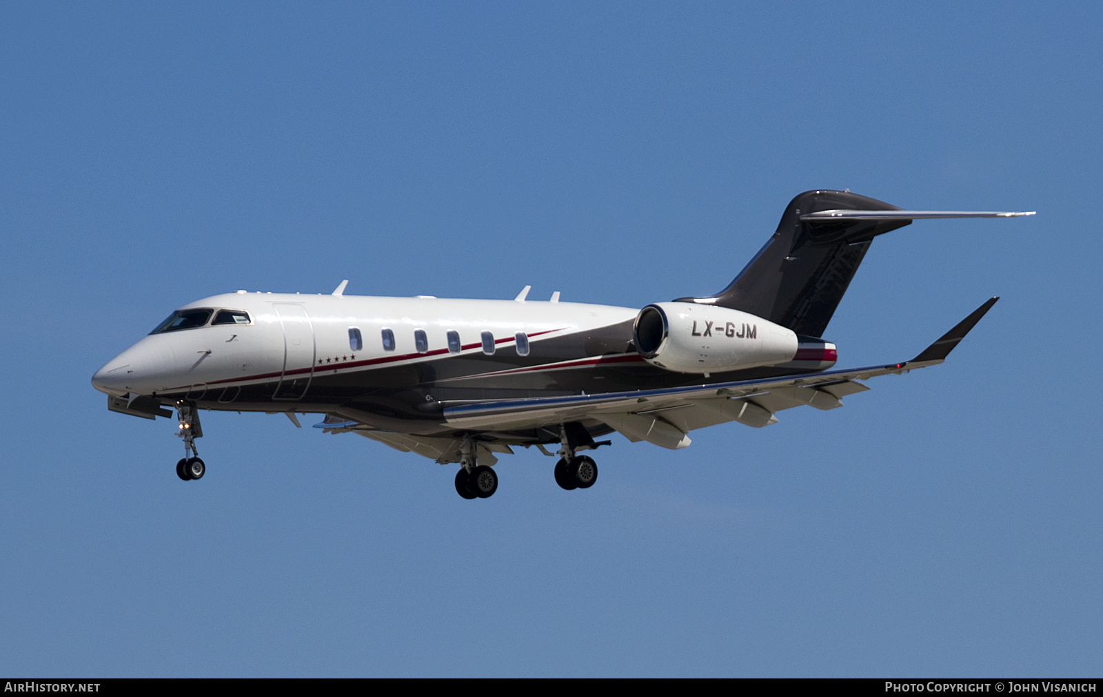 Aircraft Photo of LX-GJM | Bombardier Challenger 350 (BD-100-1A10) | AirHistory.net #663613
