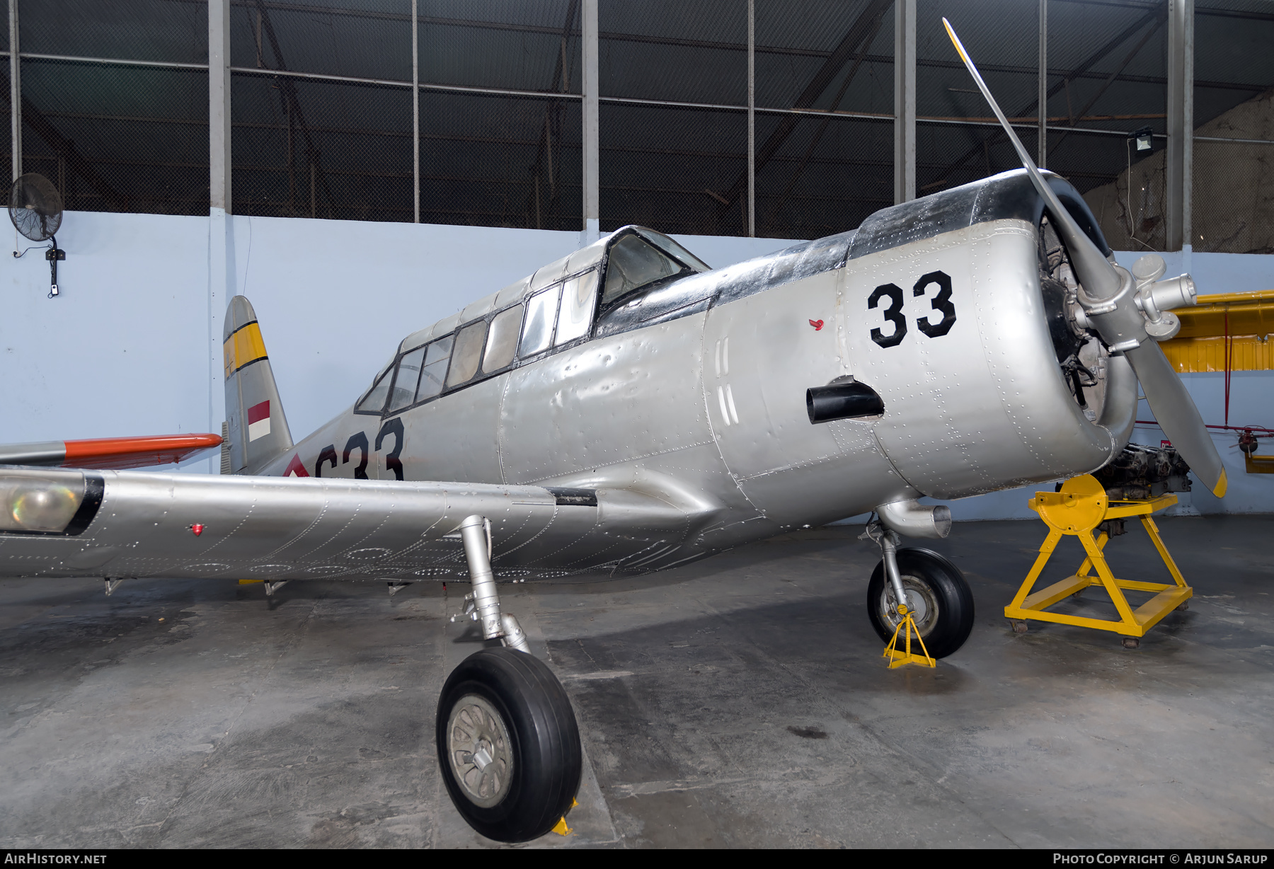 Aircraft Photo of B-633 | Vultee BT-13A Valiant | Indonesia - Air Force | AirHistory.net #663643