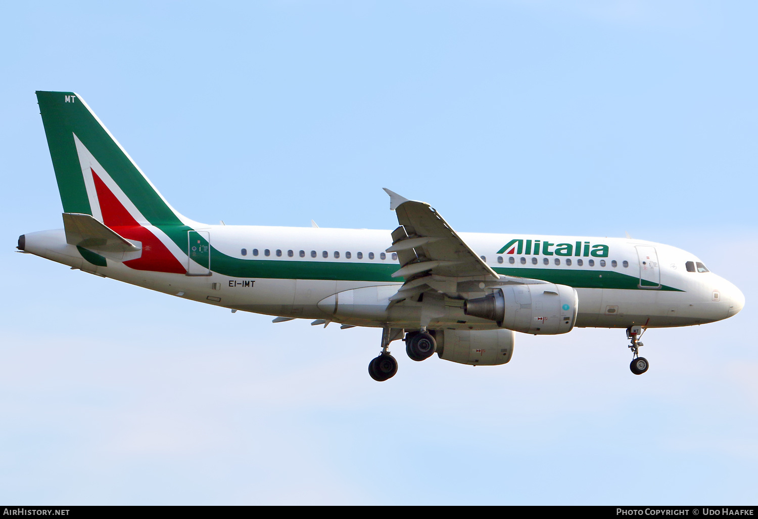 Aircraft Photo of EI-IMT | Airbus A319-111 | Alitalia | AirHistory.net #663714