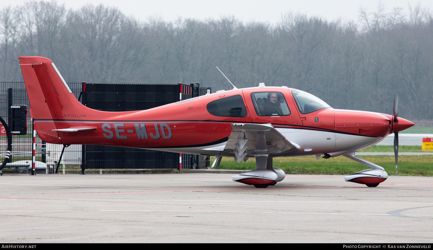 Aircraft Photo of SE-MJD | Cirrus SR-22T G5-GTS Platinum | AirHistory.net #663721