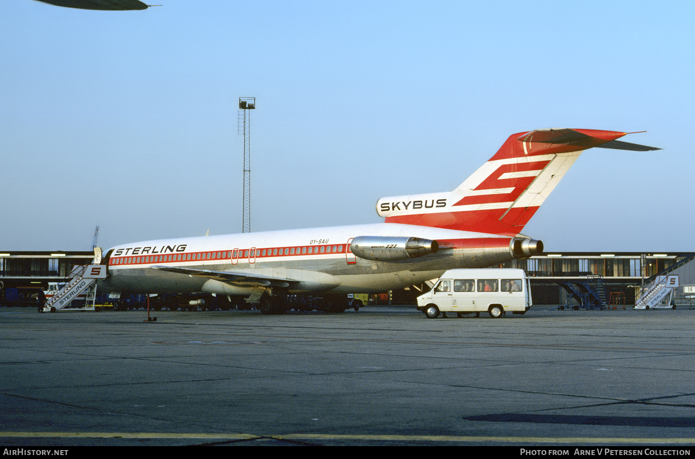 Aircraft Photo of OY-SAU | Boeing 727-2J4/Adv | Sterling Airways | AirHistory.net #663730