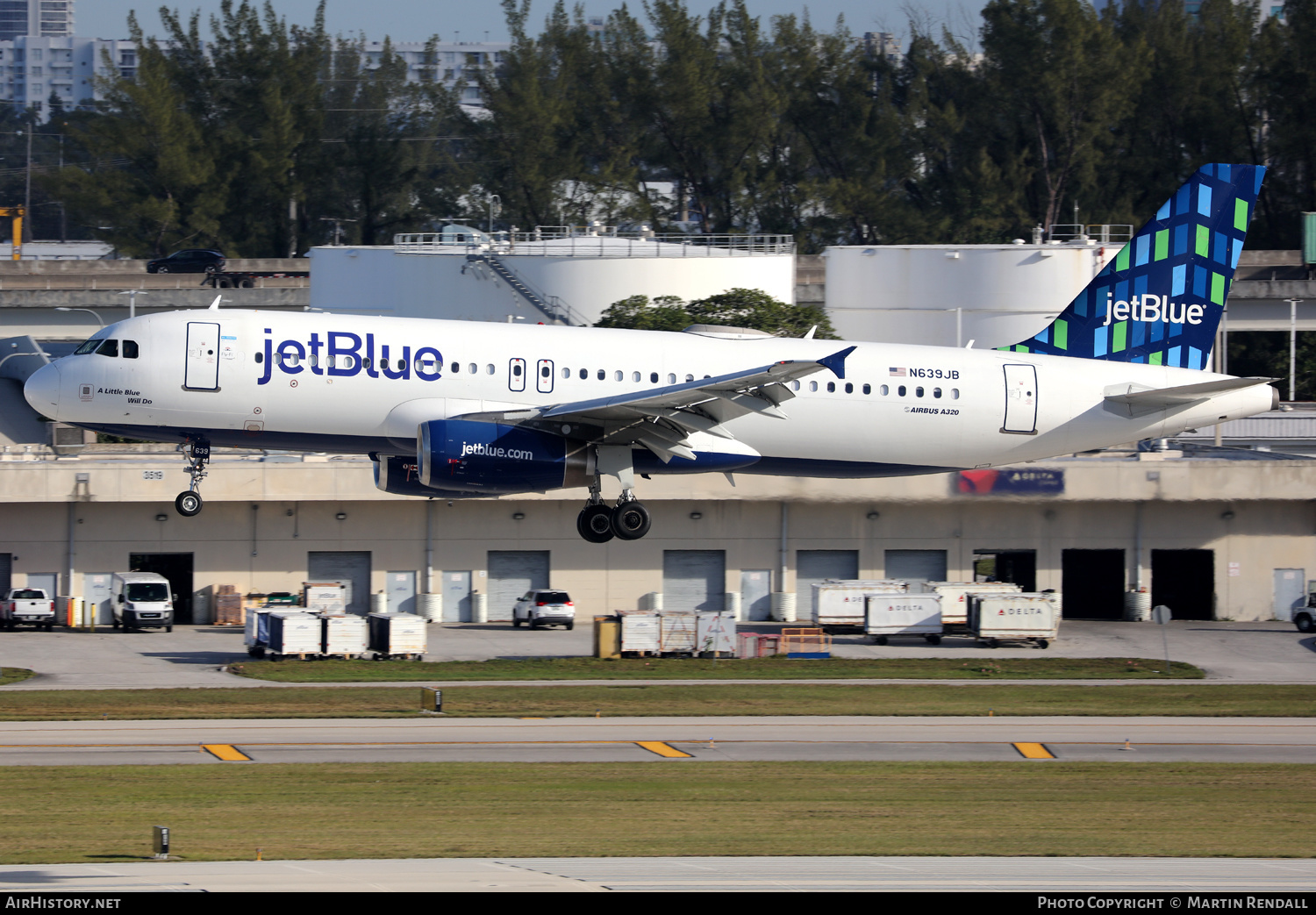 Aircraft Photo of N639JB | Airbus A320-232 | JetBlue Airways | AirHistory.net #663906
