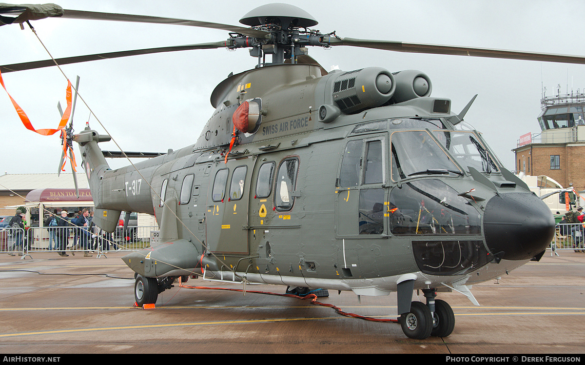 Aircraft Photo of T-317 | Aerospatiale TH06 Super Puma (AS-332M1) | Switzerland - Air Force | AirHistory.net #663915