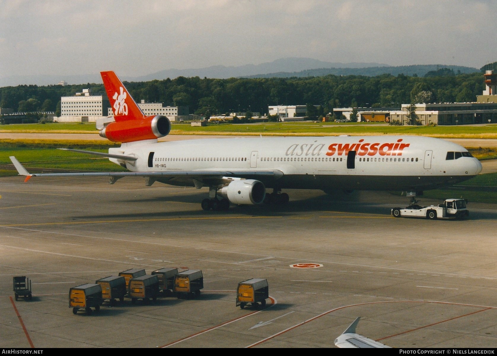 Aircraft Photo of HB-IWG | McDonnell Douglas MD-11 | Swissair Asia | AirHistory.net #663933