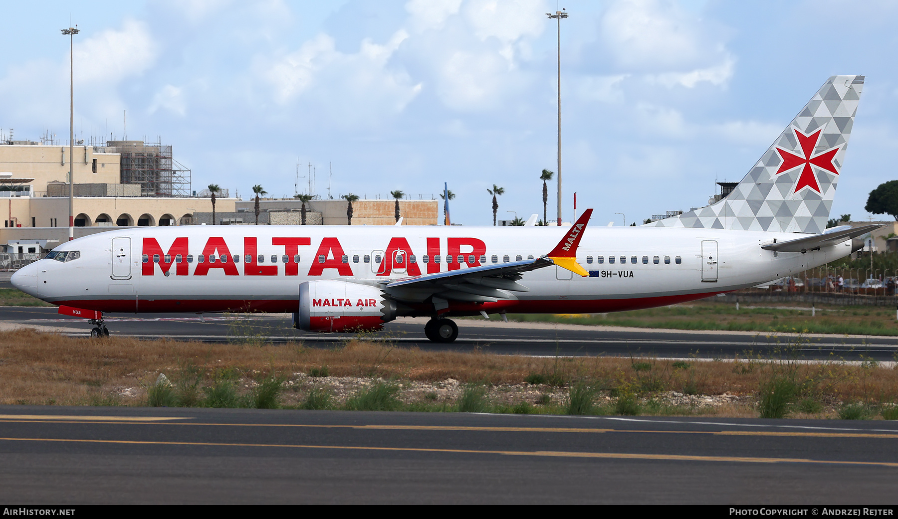 Aircraft Photo of 9H-VUA | Boeing 737-8200 Max 200 | Malta Air | AirHistory.net #663965