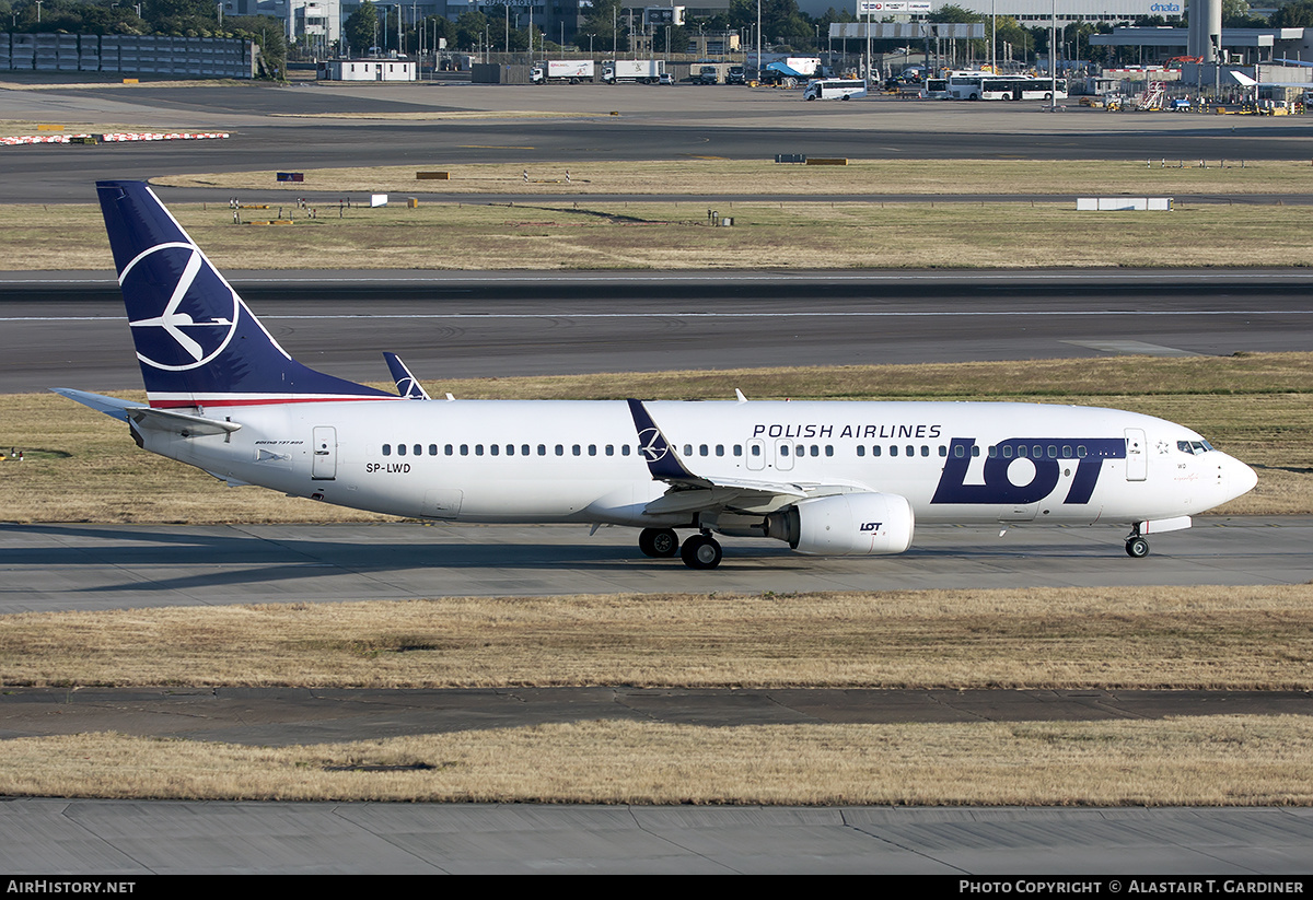 Aircraft Photo of SP-LWD | Boeing 737-89P | LOT Polish Airlines - Polskie Linie Lotnicze | AirHistory.net #663969