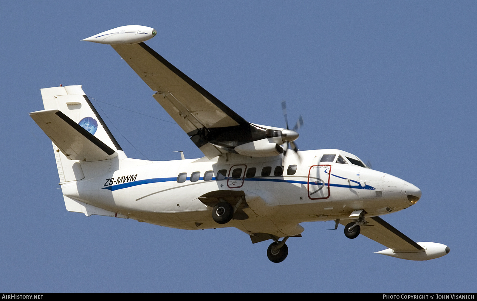 Aircraft Photo of ZS-MWM | Let L-410UVP-E20 Turbolet | AirHistory.net #664041