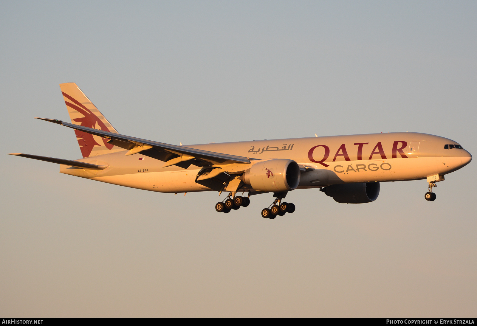 Aircraft Photo of A7-BFJ | Boeing 777-FDZ | Qatar Airways Cargo | AirHistory.net #664046