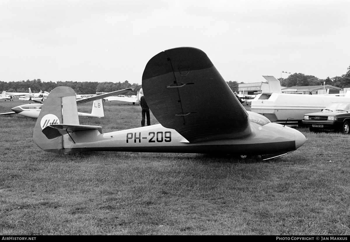 Aircraft Photo of PH-209 | Göppingen Gö-4 Goevier III | SBOV - Stichting tot Behoud Oude Vliegtuigen | AirHistory.net #664049