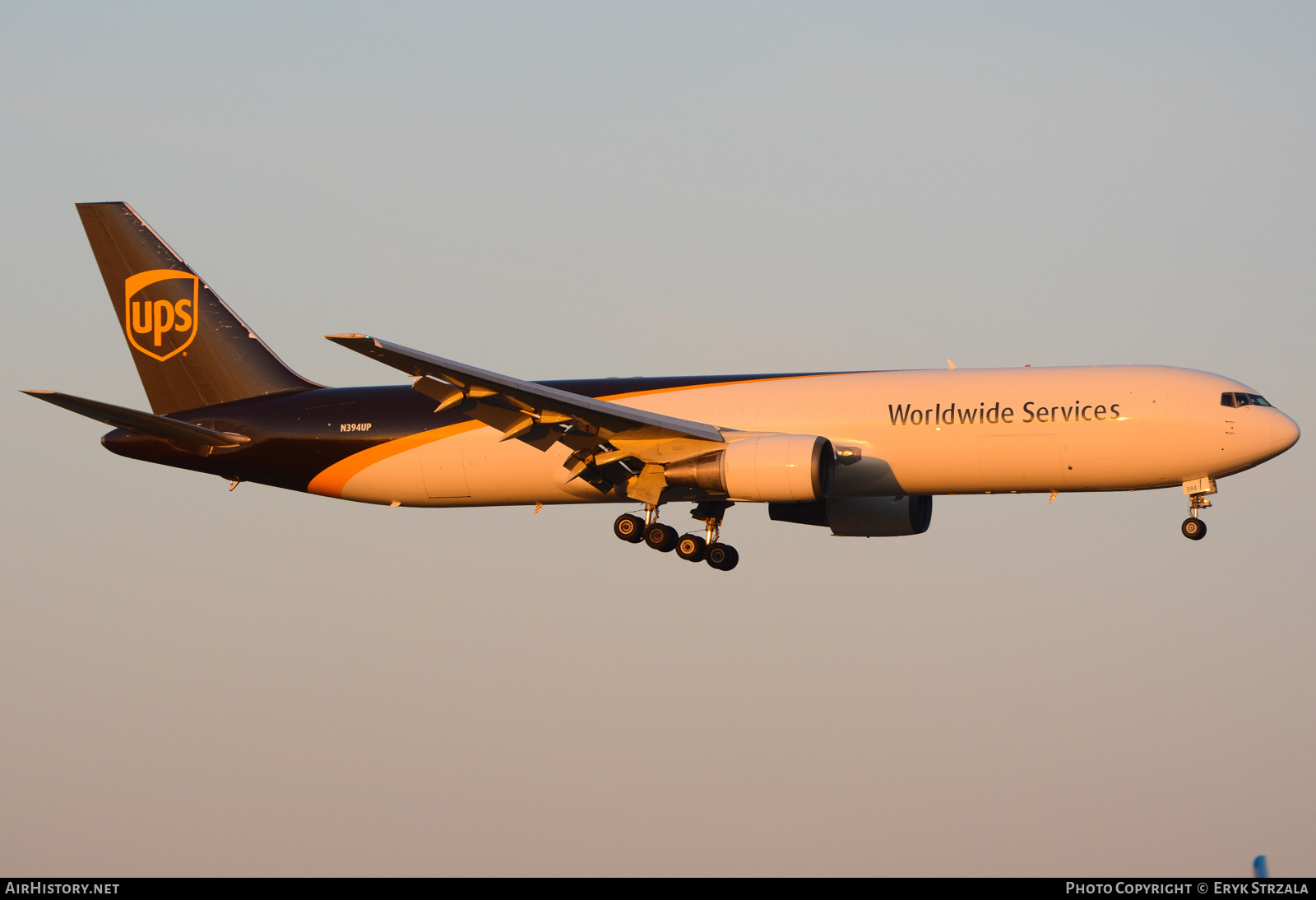 Aircraft Photo of N394UP | Boeing 767-381/ER(BCF) | United Parcel Service - UPS | AirHistory.net #664062