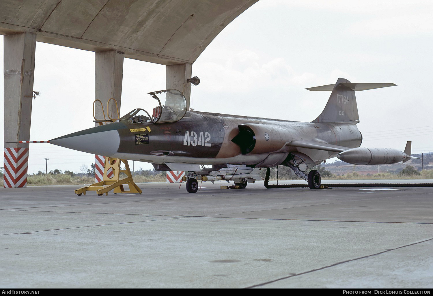 Aircraft Photo of 4342 / 17764 | Lockheed F-104G Starfighter | Taiwan - Air Force | AirHistory.net #664102