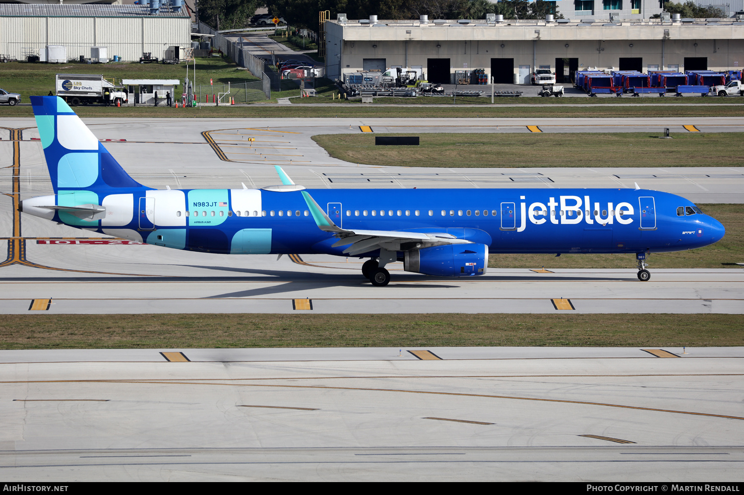 Aircraft Photo of N983JT | Airbus A321-231 | JetBlue Airways | AirHistory.net #664140