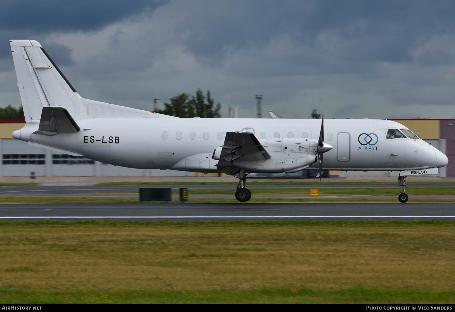Aircraft Photo of ES-LSB | Saab-Fairchild SF-340A(F) | Airest | AirHistory.net #664188