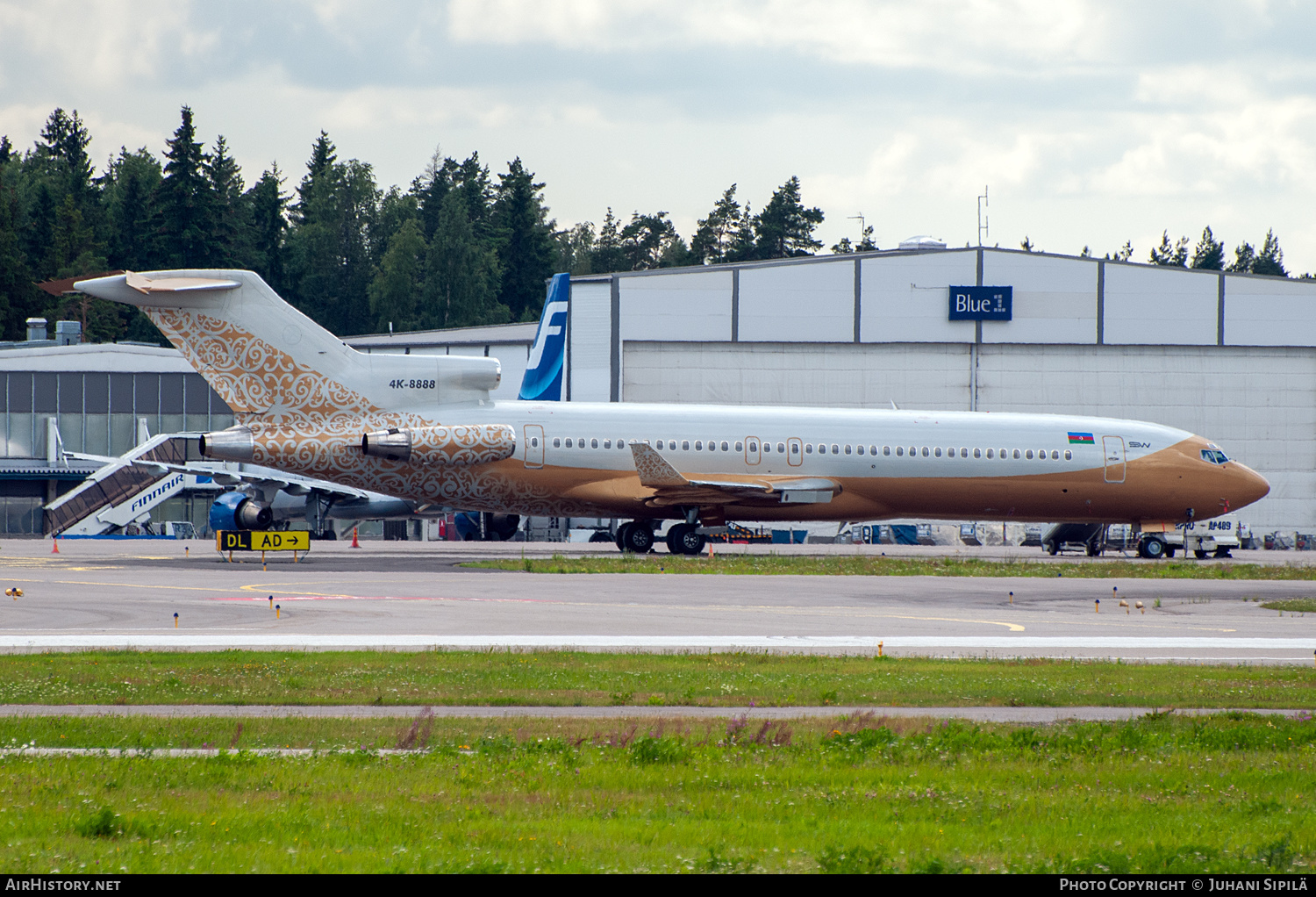 Aircraft Photo of 4K-8888 | Boeing 727-251/Adv | Silk Way Business Aviation | AirHistory.net #664212