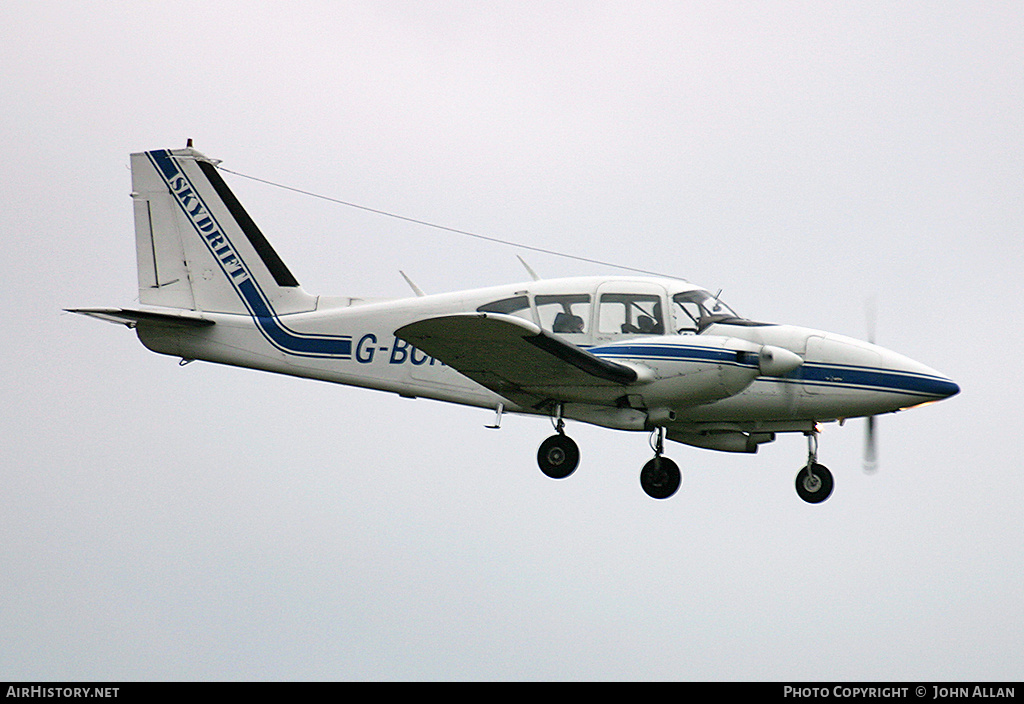 Aircraft Photo of G-BCRP | Piper PA-E23-250 Aztec | Skydrift Air Charter | AirHistory.net #664214