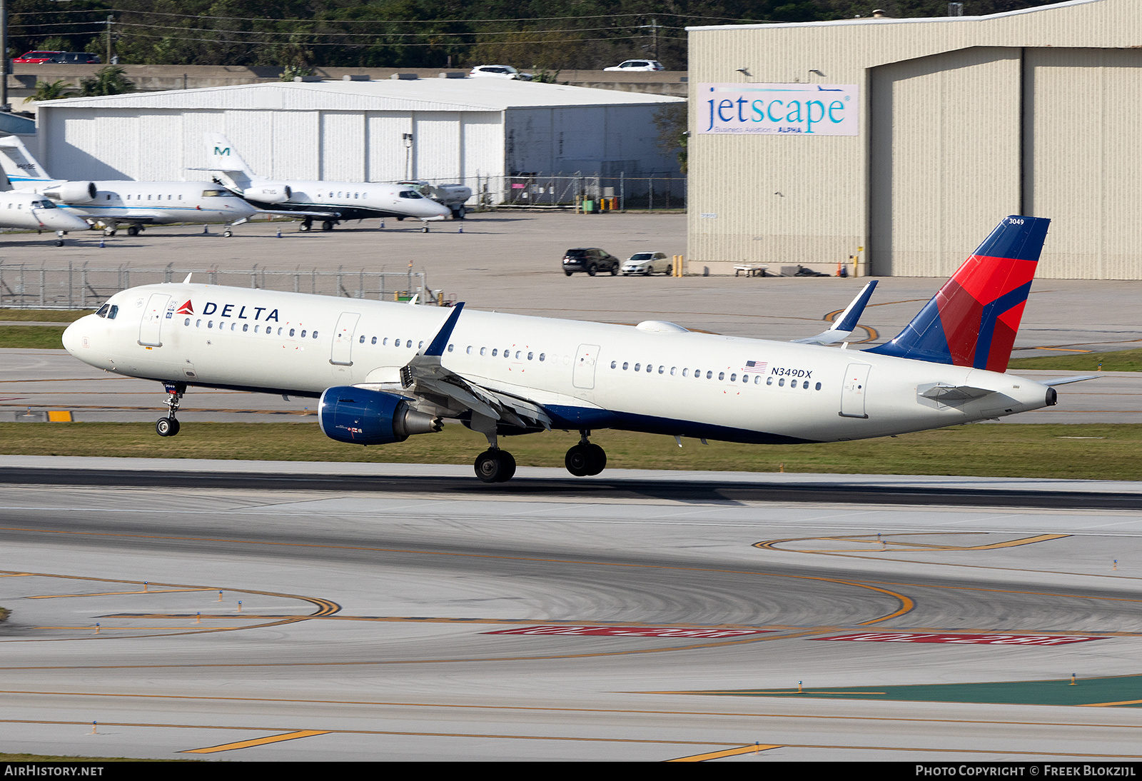 Aircraft Photo of N349DX | Airbus A321-211 | Delta Air Lines | AirHistory.net #664261