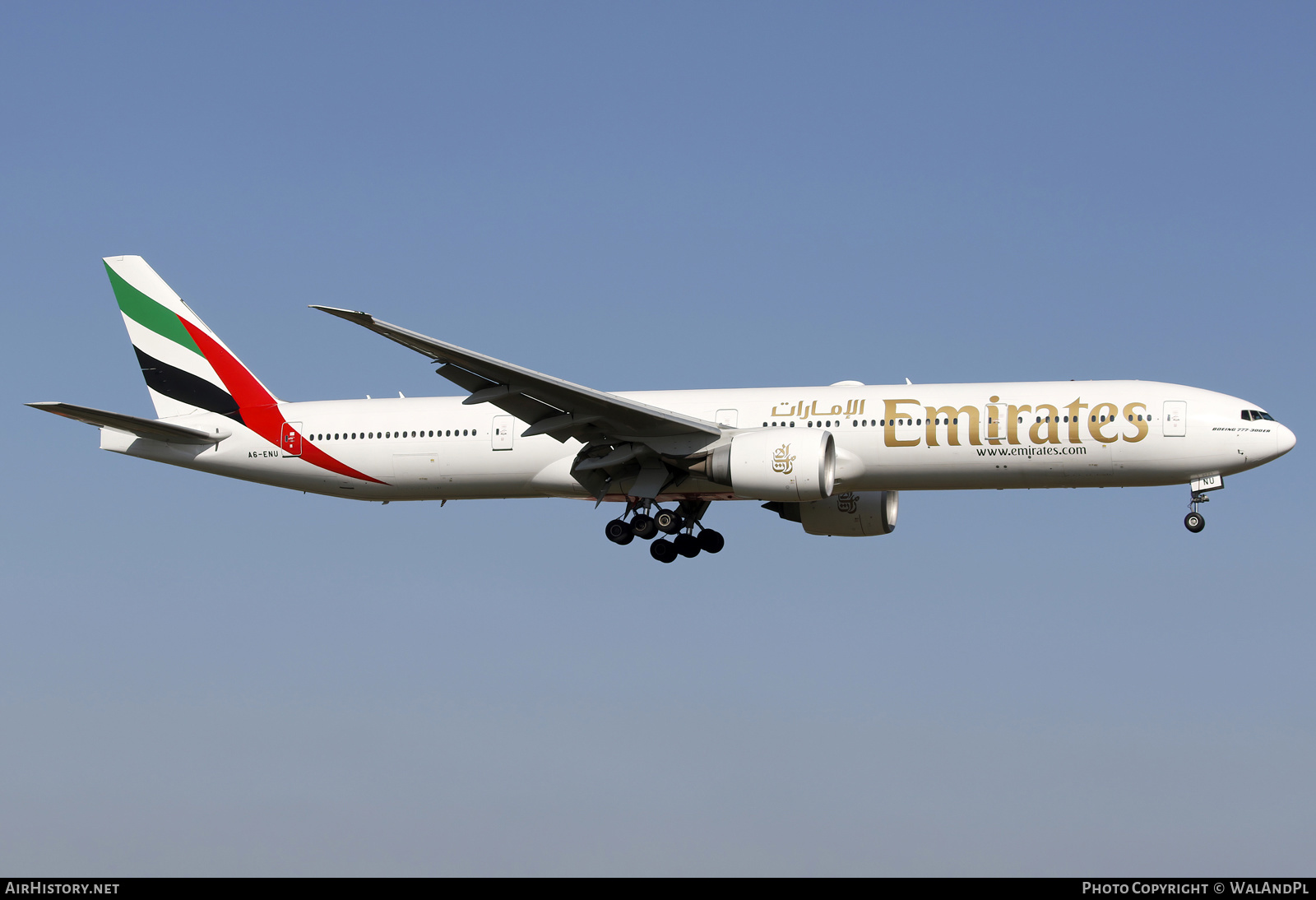 Aircraft Photo of A6-ENU | Boeing 777-31H/ER | Emirates | AirHistory.net #664281