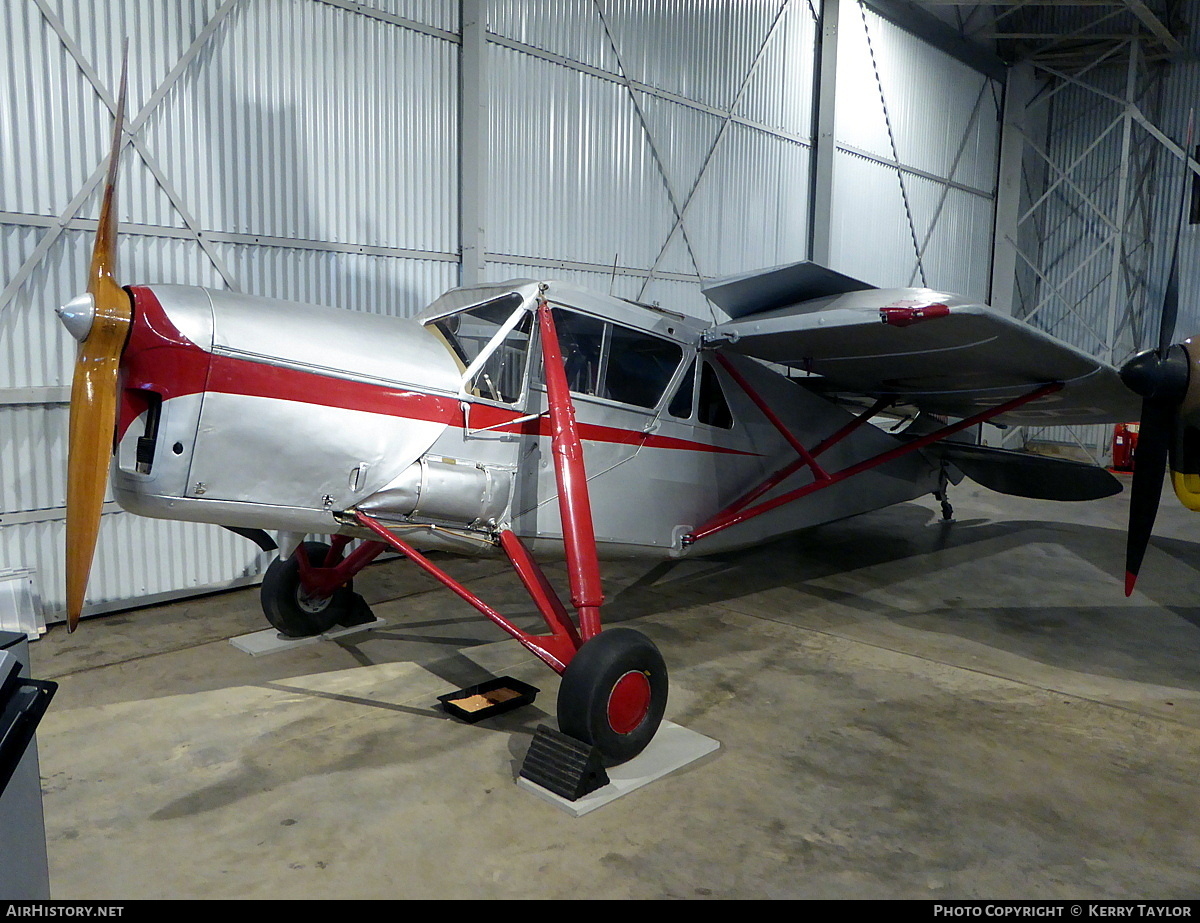 Aircraft Photo of VH-UQB | De Havilland D.H. 80A Puss Moth | AirHistory.net #664286