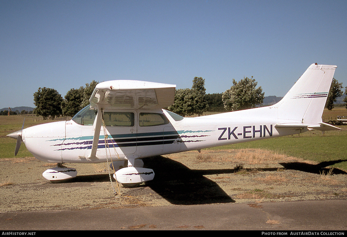 Aircraft Photo of ZK-EHN | Cessna 172N Skyhawk | AirHistory.net #664295