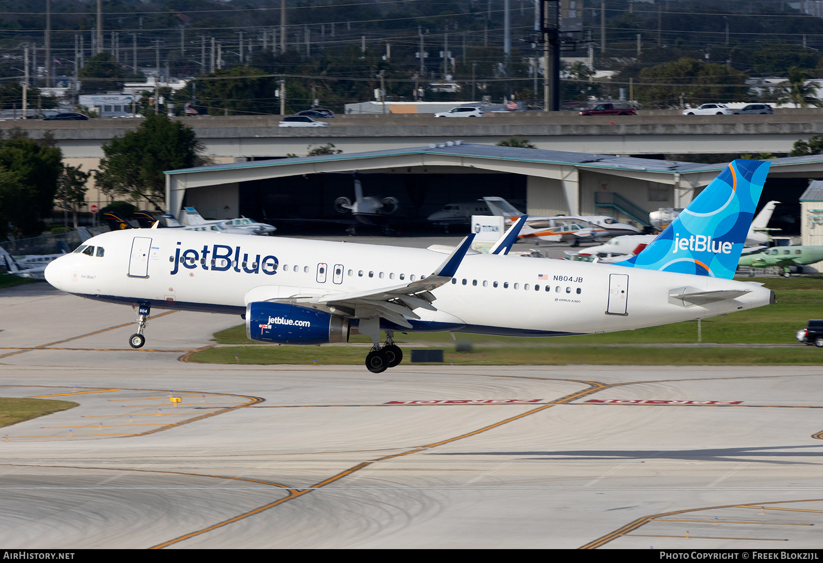 Aircraft Photo of N804JB | Airbus A320-232 | JetBlue Airways | AirHistory.net #664569