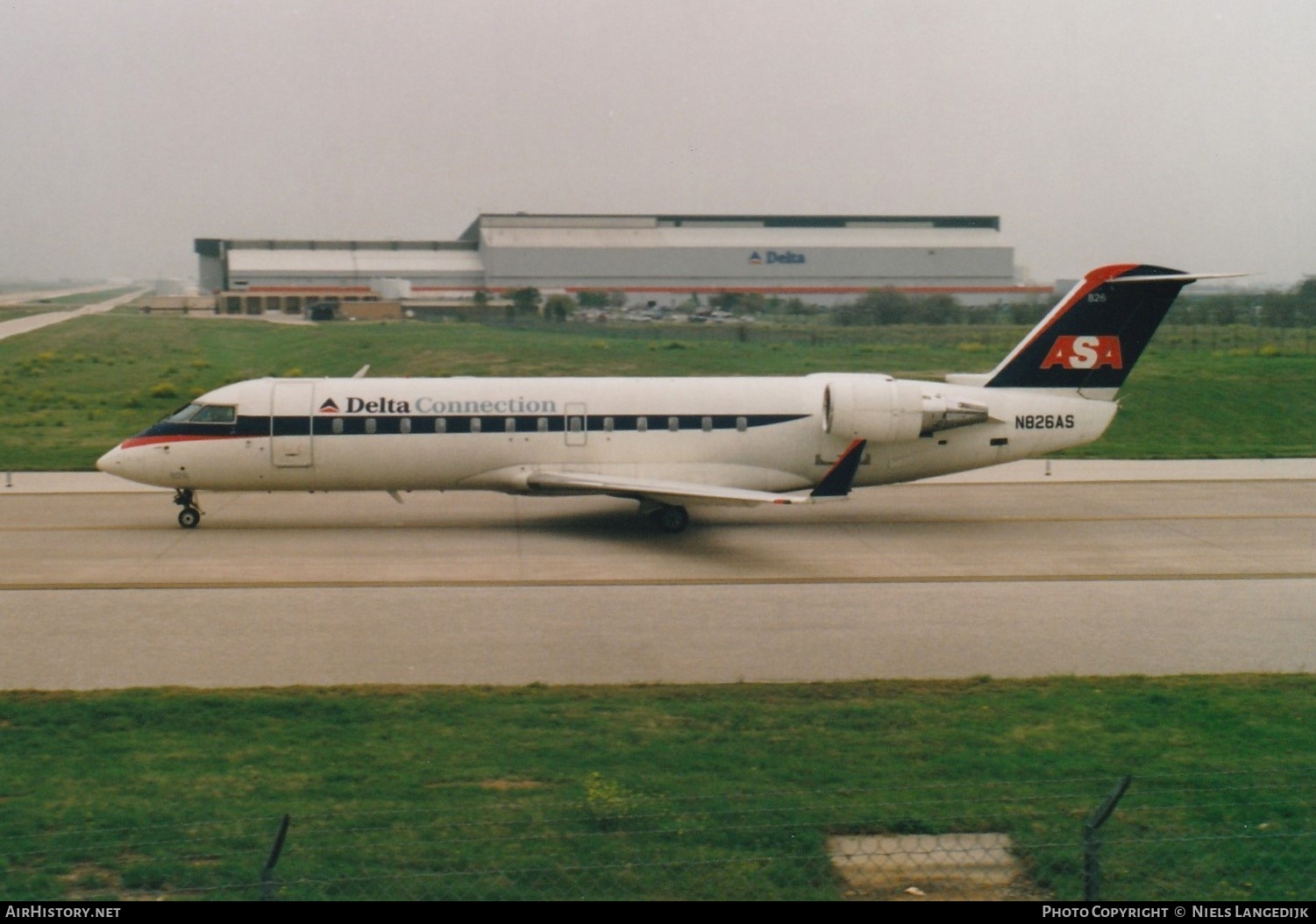 Aircraft Photo of N826AS | Bombardier CRJ-200ER (CL-600-2B19) | Delta Connection | AirHistory.net #664590