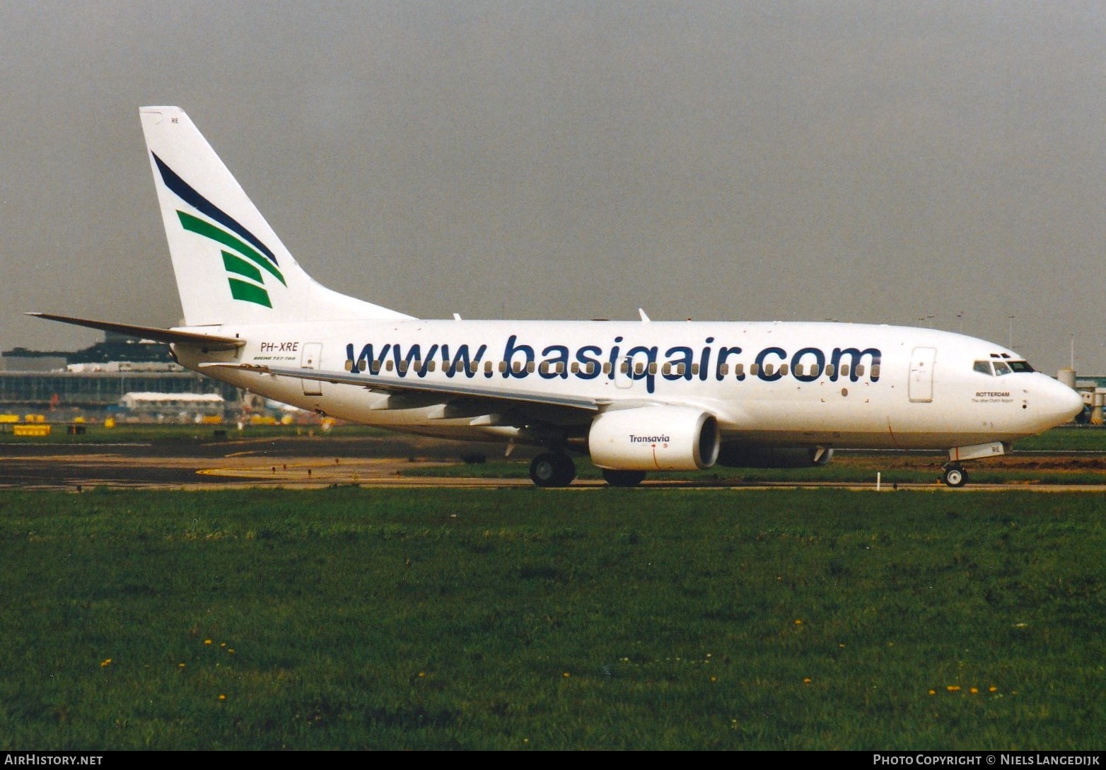 Aircraft Photo of PH-XRE | Boeing 737-7K2 | Basiqair | AirHistory.net #664591