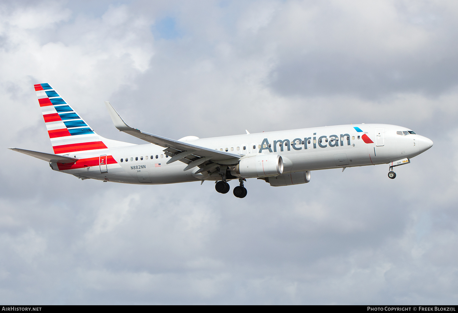 Aircraft Photo of N882NN | Boeing 737-823 | American Airlines | AirHistory.net #664610