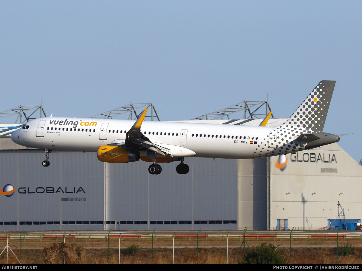 Aircraft Photo of EC-MPV | Airbus A321-231 | Vueling Airlines | AirHistory.net #664629