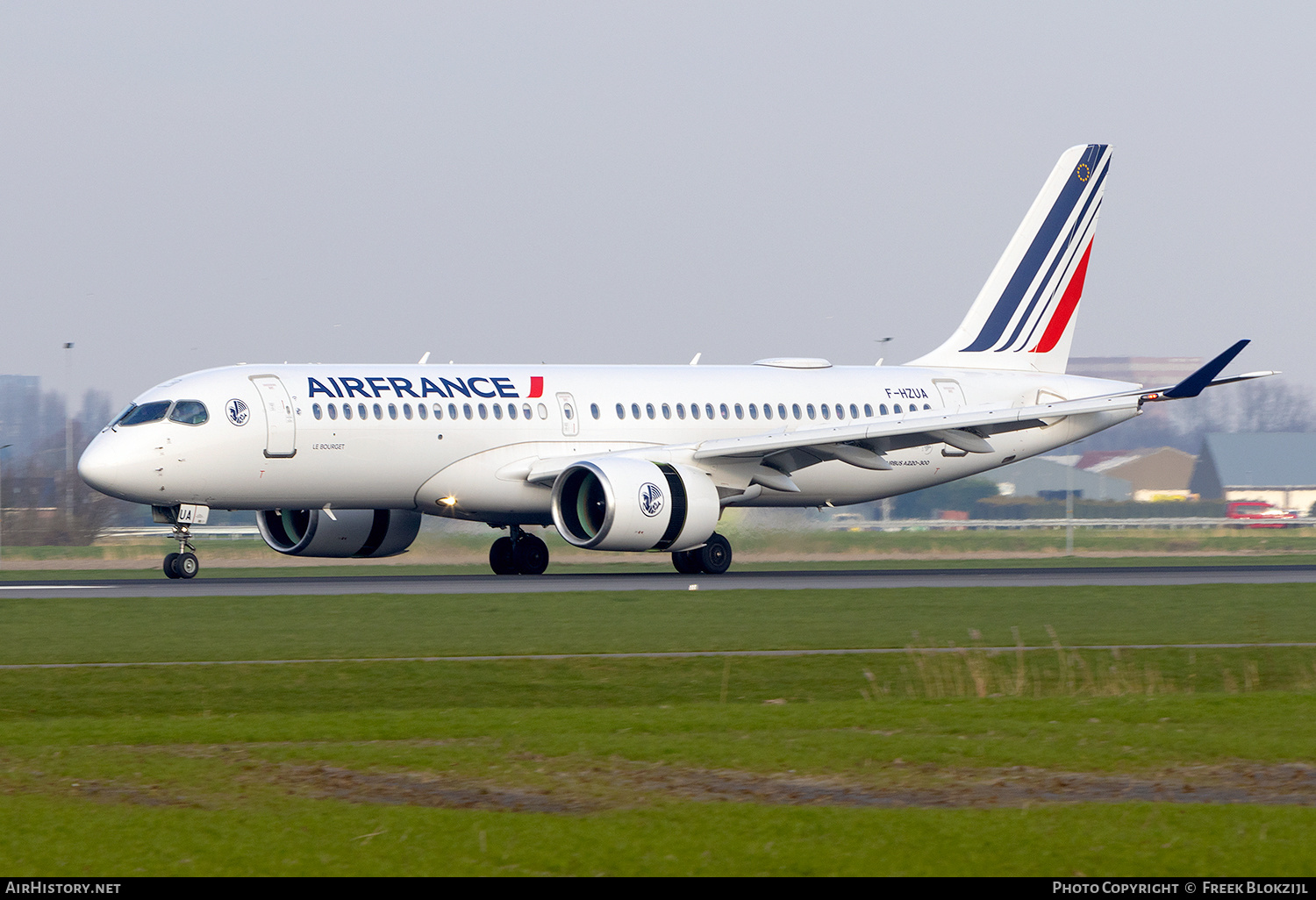 Aircraft Photo of F-HZUA | Airbus A220-371 (BD-500-1A11) | Air France | AirHistory.net #664709