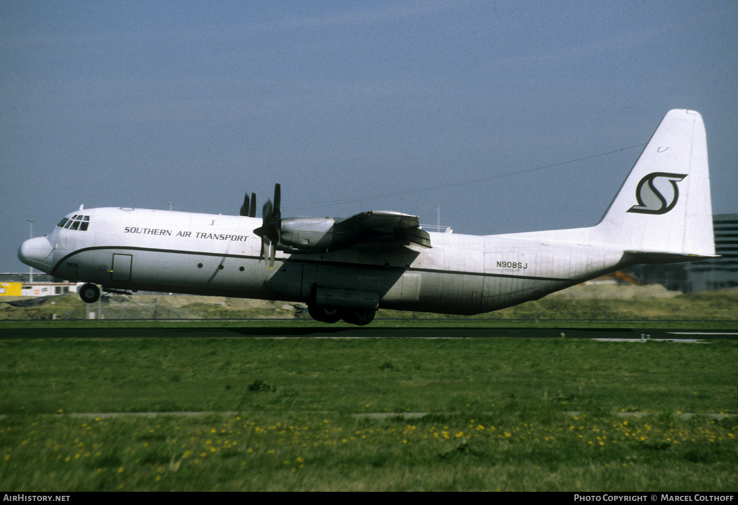 Aircraft Photo of N908SJ | Lockheed L-100-30 Hercules (382G) | Southern Air Transport | AirHistory.net #664763