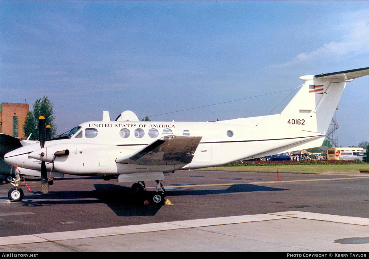 Aircraft Photo of 84-0162 / 40162 | Beech C-12F Huron (B200C) | USA - Air Force | AirHistory.net #664772