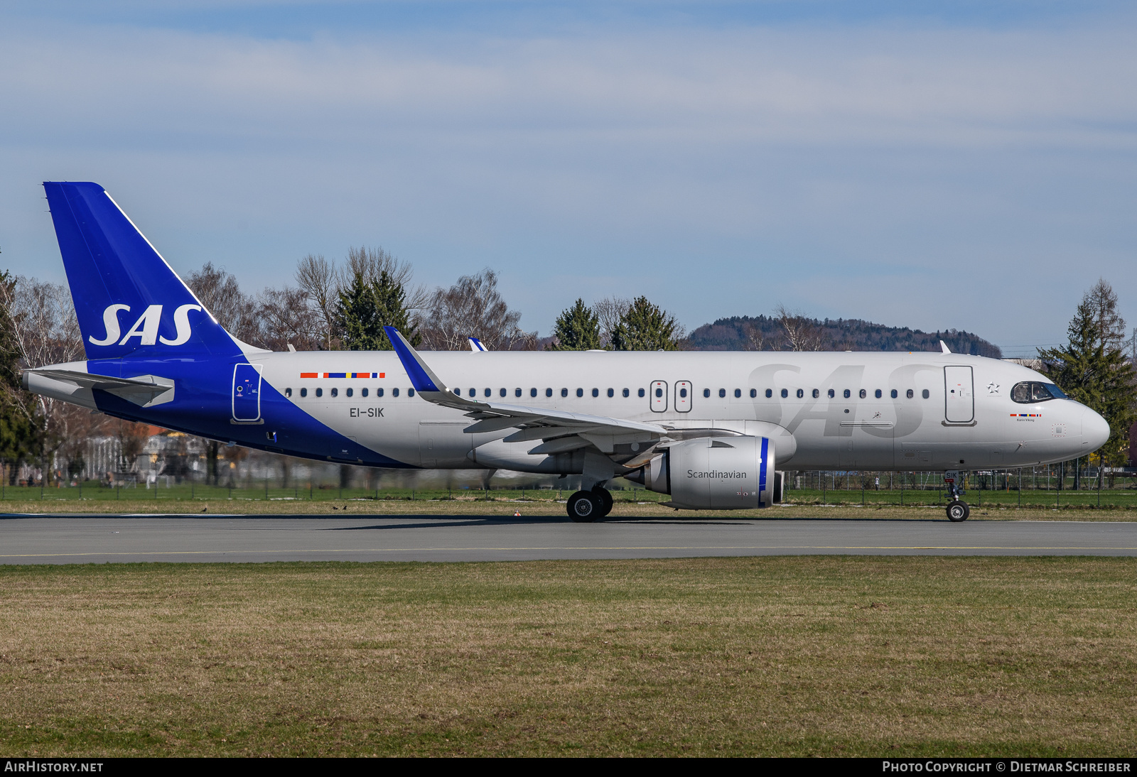 Aircraft Photo of EI-SIK | Airbus A320-251N | Scandinavian Airlines - SAS | AirHistory.net #664828