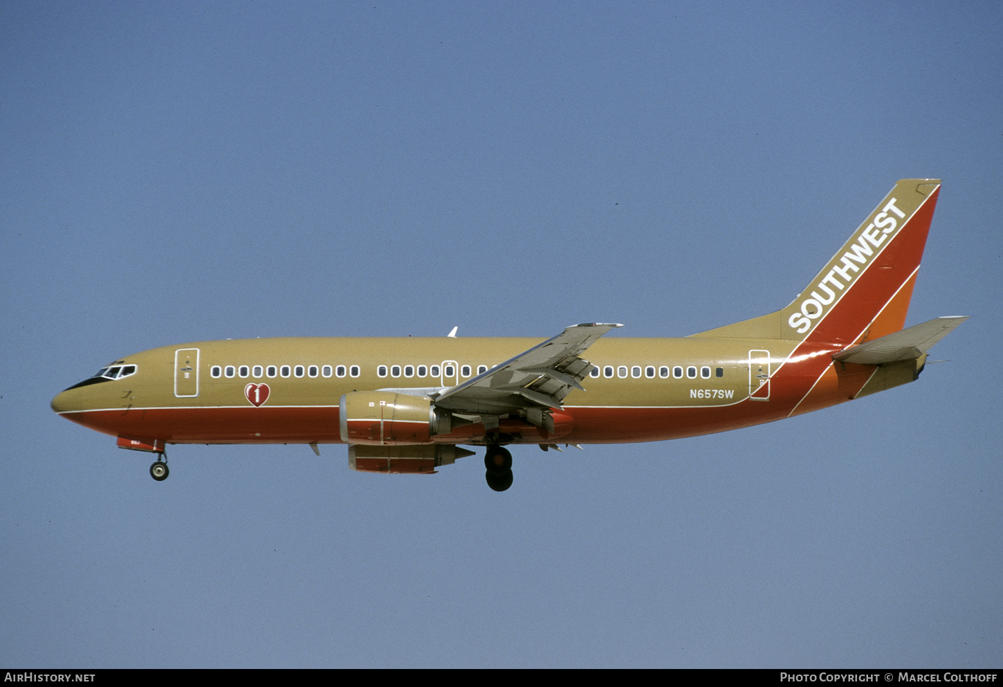 Aircraft Photo of N657SW | Boeing 737-3L9 | Southwest Airlines | AirHistory.net #664831