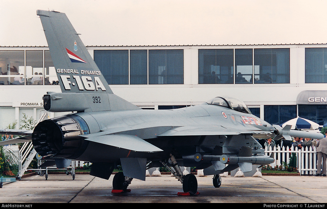 Aircraft Photo of 686 | Lockheed F-16A Fighting Falcon | Norway - Air Force | AirHistory.net #664842