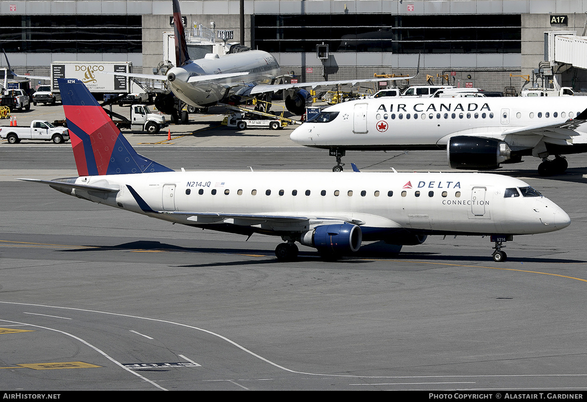 Aircraft Photo of N214JQ | Embraer 175LR (ERJ-170-200LR) | Delta Connection | AirHistory.net #664855