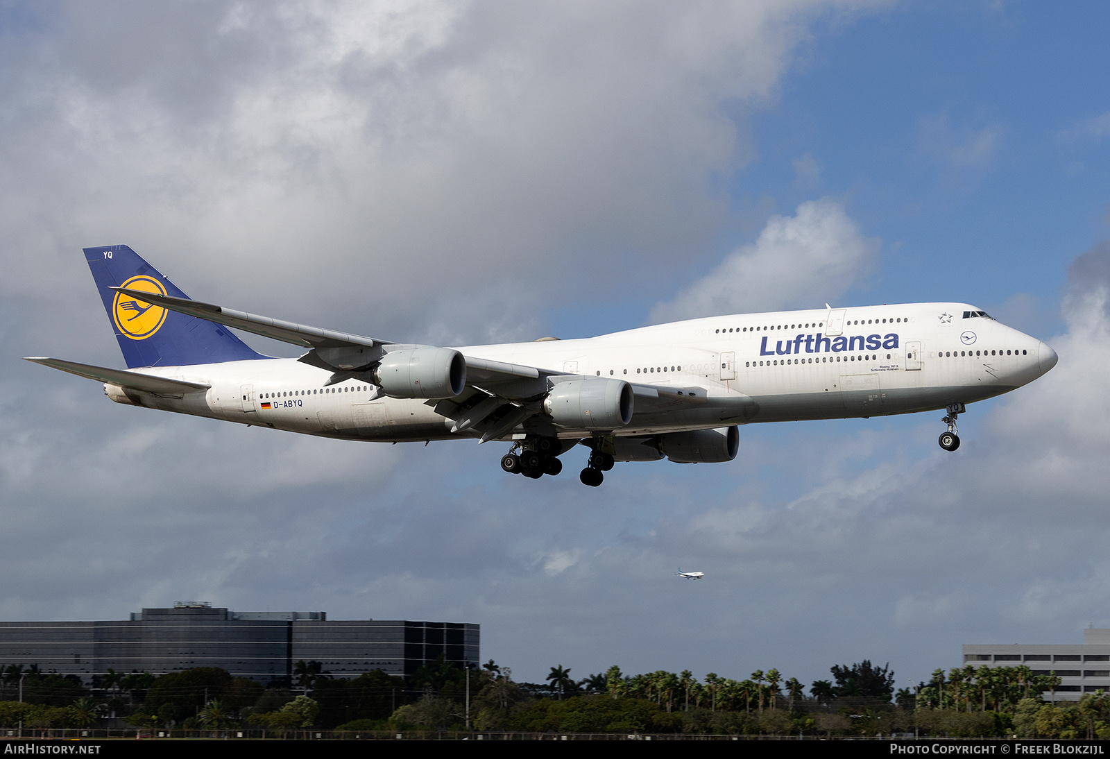 Aircraft Photo of D-ABYQ | Boeing 747-830 | Lufthansa | AirHistory.net #664967