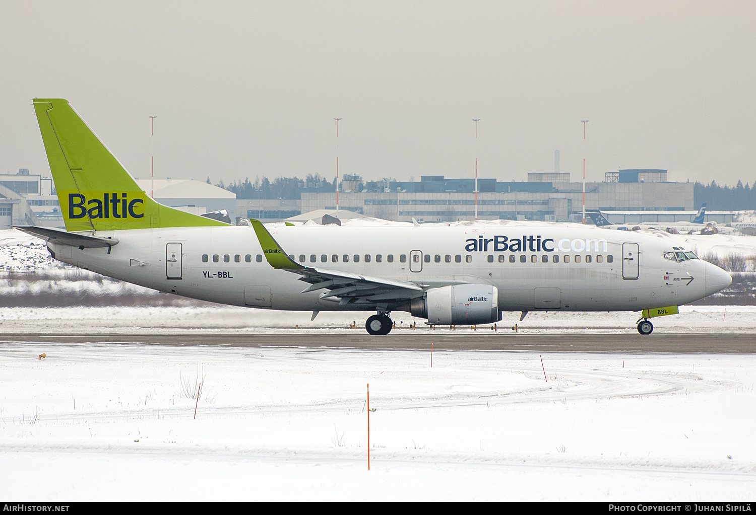 Aircraft Photo of YL-BBL | Boeing 737-33V | AirBaltic | AirHistory.net #665045