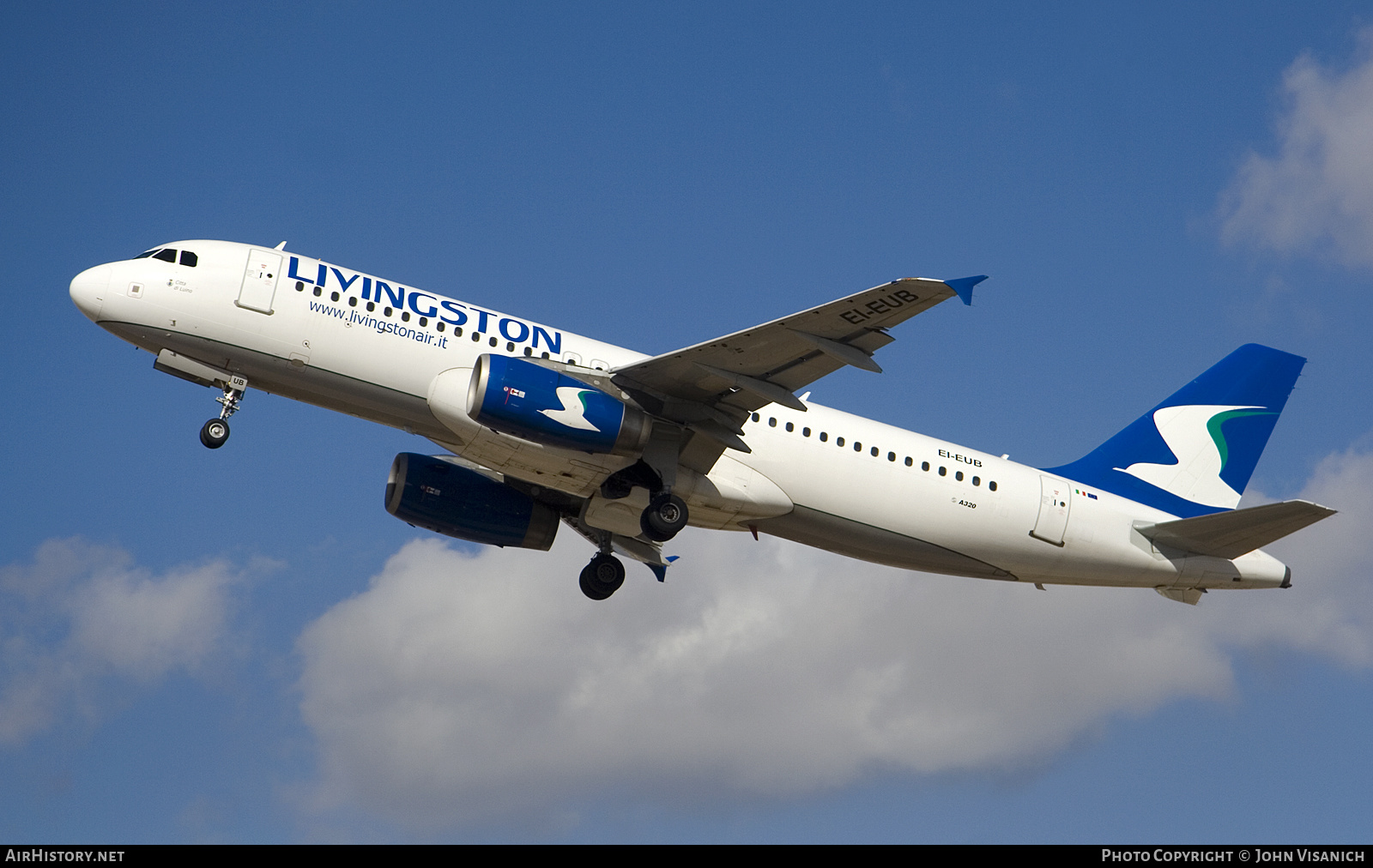 Aircraft Photo of EI-EUB | Airbus A320-232 | Livingston Air | AirHistory.net #665050