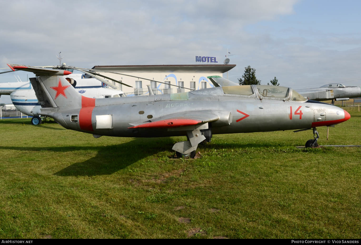 Aircraft Photo of 14 red | Aero L-29 Delfin | Soviet Union - Air Force | AirHistory.net #665051