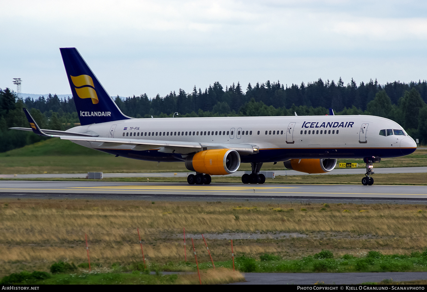 Aircraft Photo of TF-FIA | Boeing 757-256 | Icelandair | AirHistory.net #665082