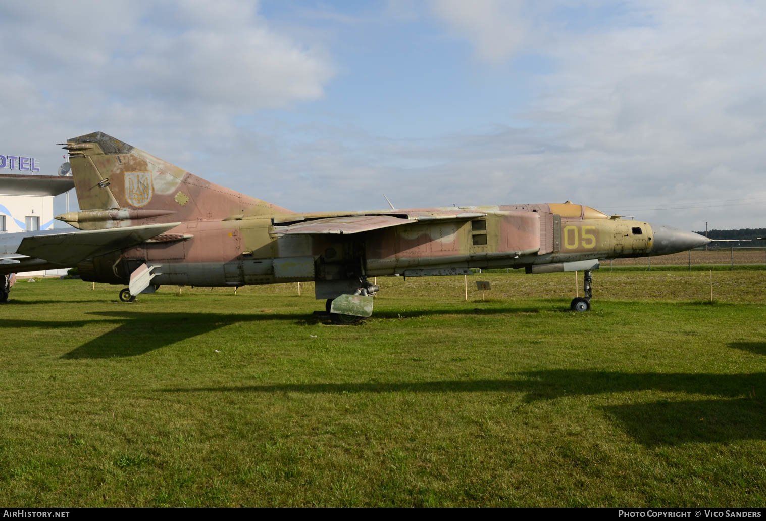 Aircraft Photo of 05 yellow | Mikoyan-Gurevich MiG-23ML | Ukraine - Air Force | AirHistory.net #665092