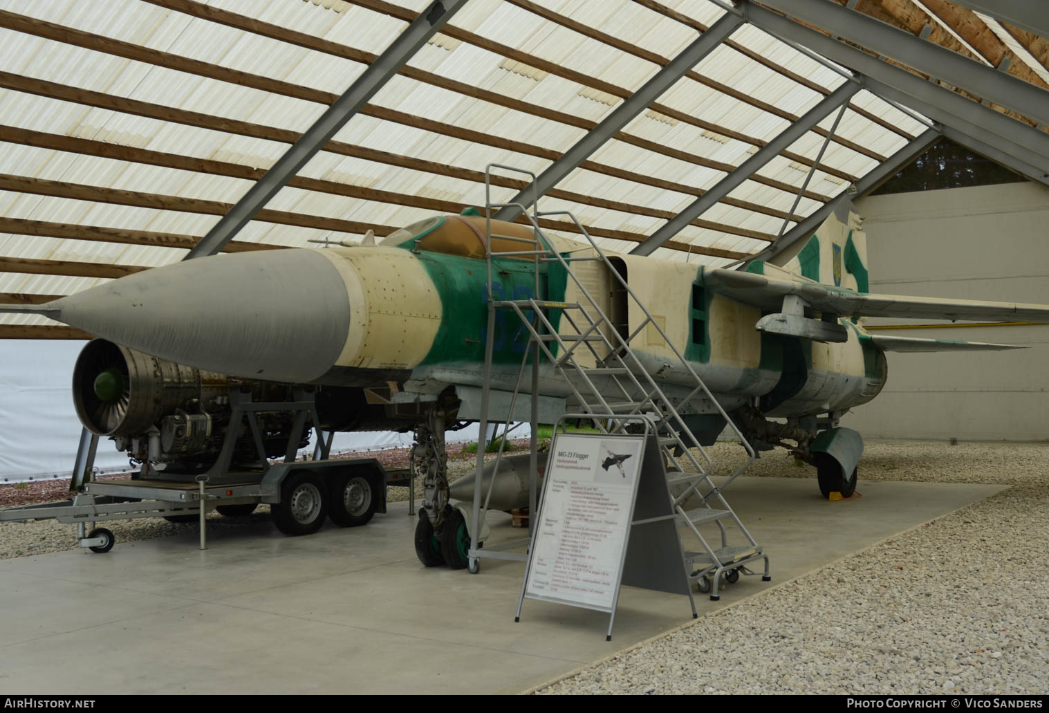 Aircraft Photo of 32 blue | Mikoyan-Gurevich MiG-23MLD | Ukraine - Air Force | AirHistory.net #665144