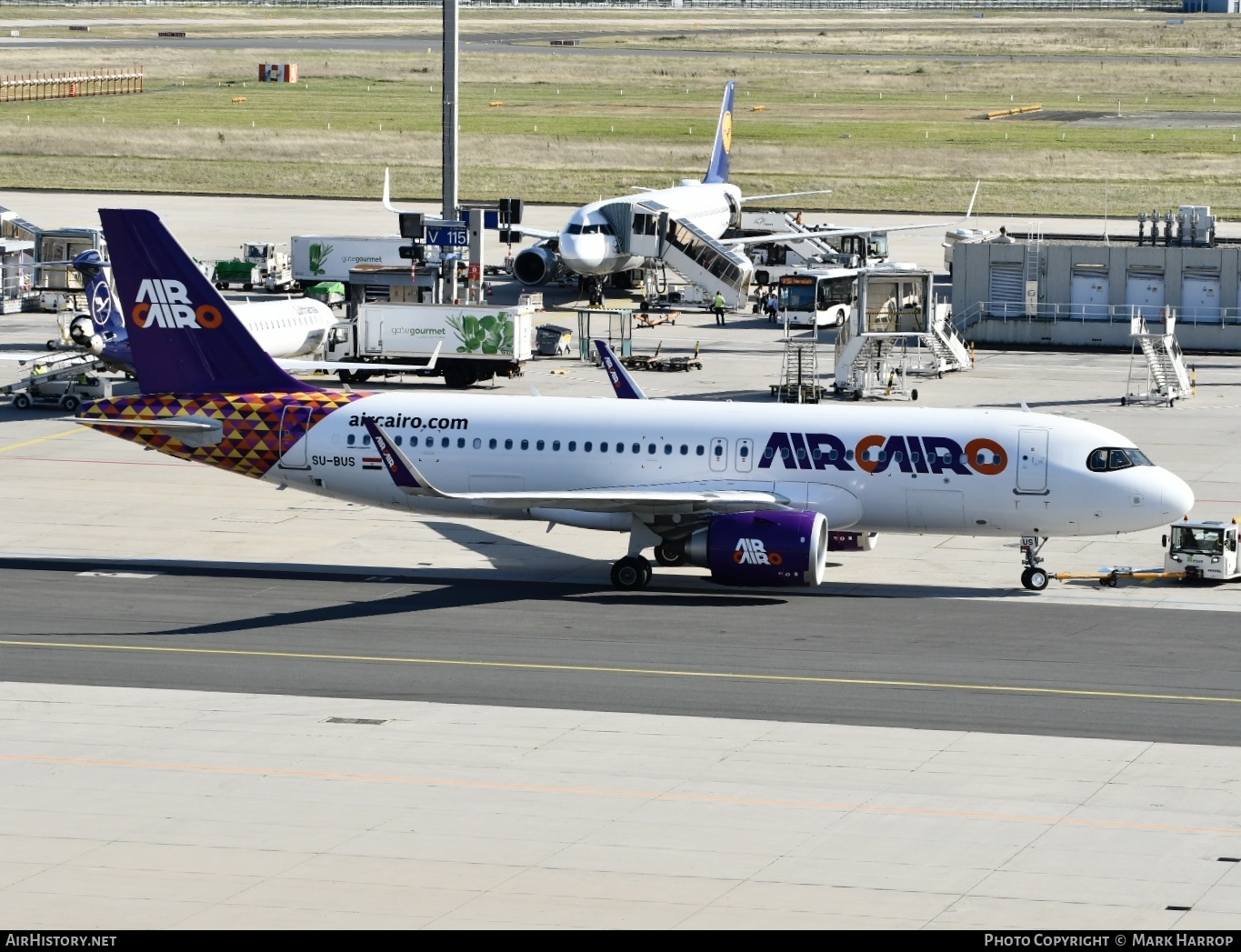 Aircraft Photo of SU-BUS | Airbus A320-251N | Air Cairo | AirHistory.net #665163