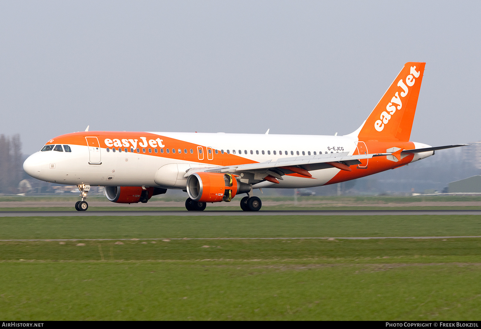 Aircraft Photo of G-EJCG | Airbus A320-214 | EasyJet | AirHistory.net #665174