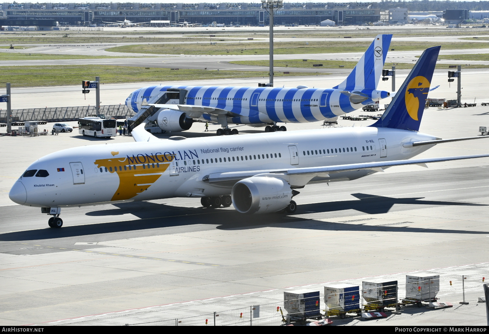 Aircraft Photo of EI-MGL | Boeing 787-9 Dreamliner | MIAT Mongolian Airlines | AirHistory.net #665223