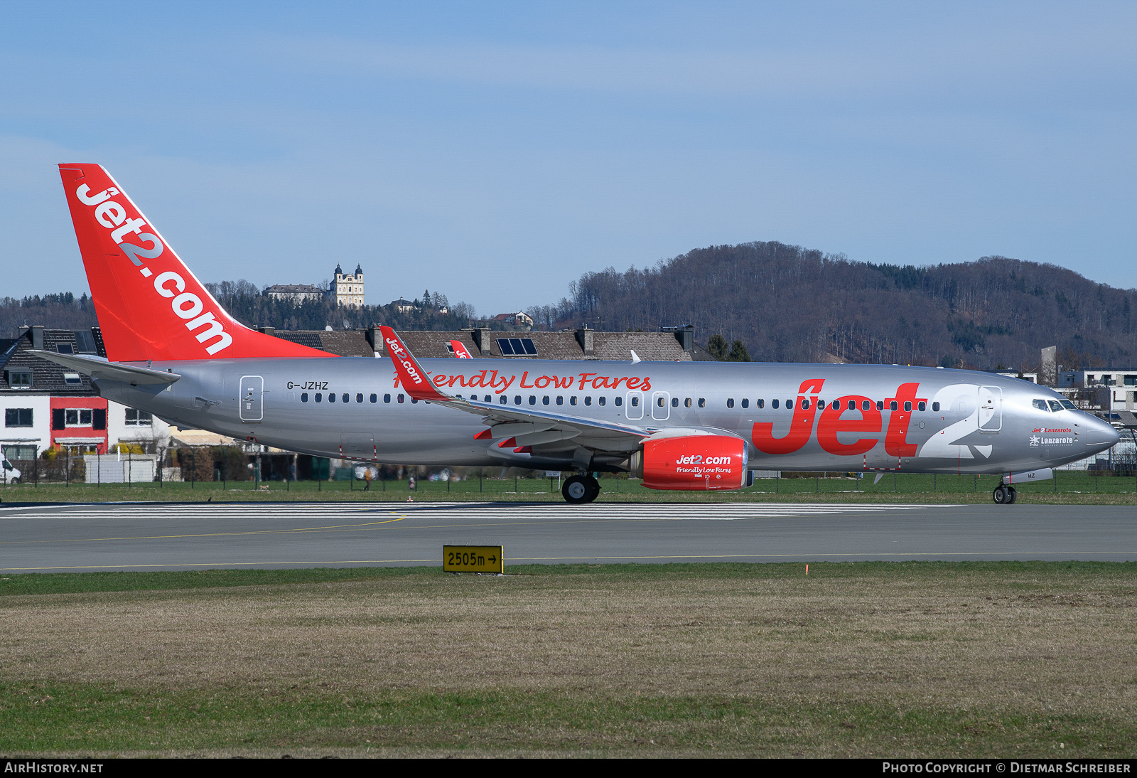 Aircraft Photo of G-JZHZ | Boeing 737-800 | Jet2 | AirHistory.net #665227