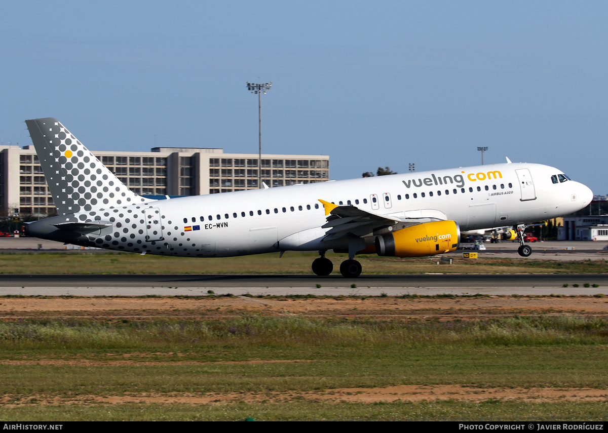 Aircraft Photo of EC-MVN | Airbus A320-232 | Vueling Airlines | AirHistory.net #665229