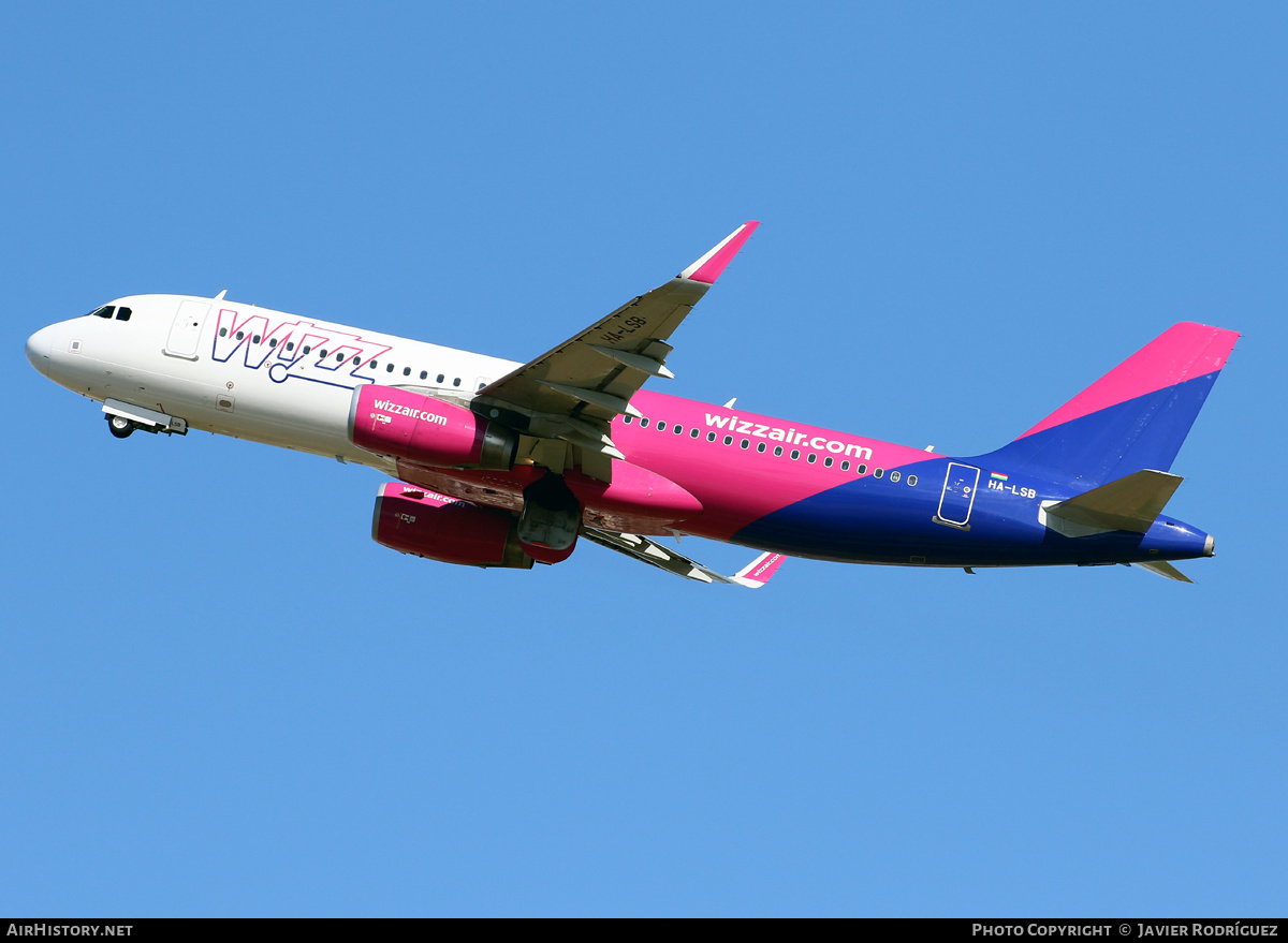 Aircraft Photo of HA-LSB | Airbus A320-232 | Wizz Air | AirHistory.net #665290